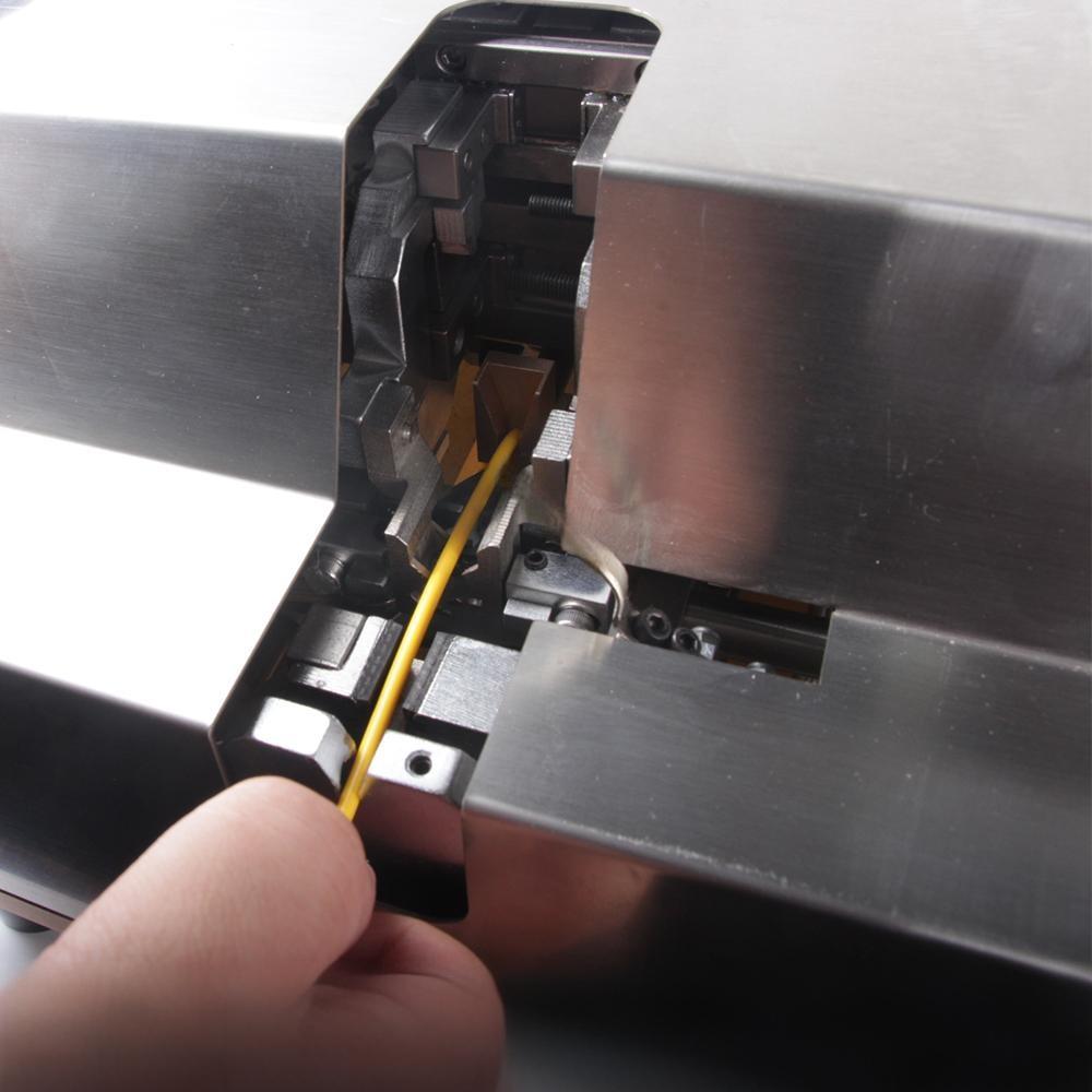 CABEL JACKET STRIPPING MACHINE